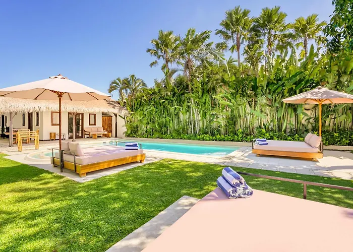 Villa Toscana - 7 Bdr Luxury With Private Pool Seminyak (Bali)